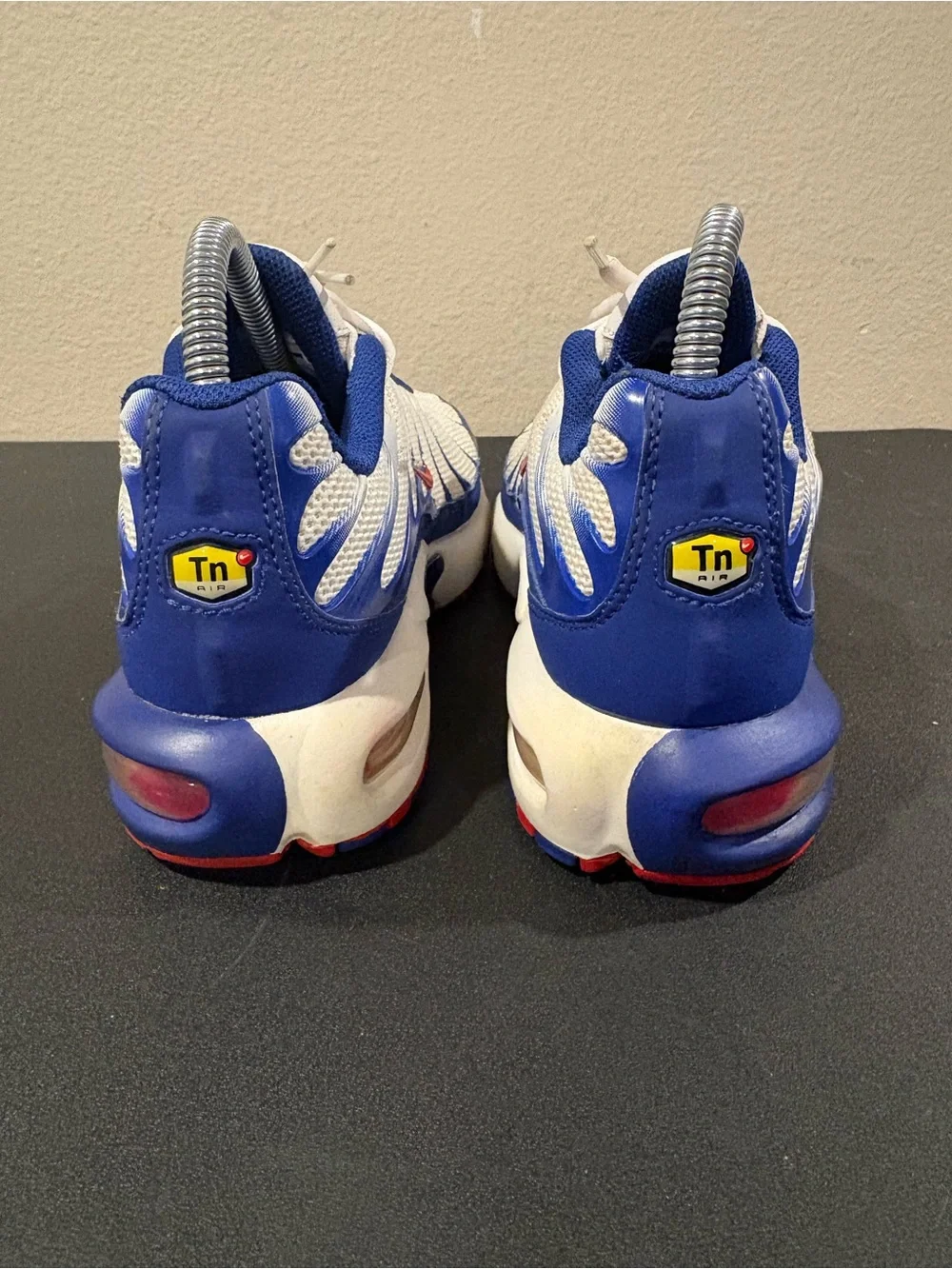 Nike Air Max Plus TN Red White Blue Athletic Sneaker CK0003-100 Youth Size 6Y